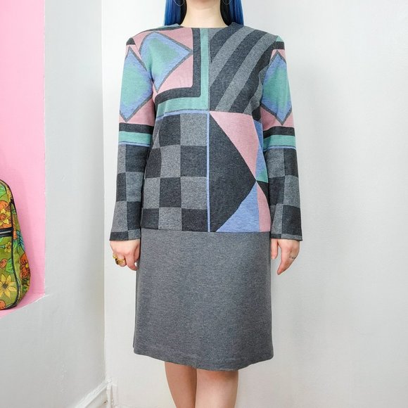Vintage Dresses & Skirts - Vintage 80s Multi Color Geometric Print Knit Dress